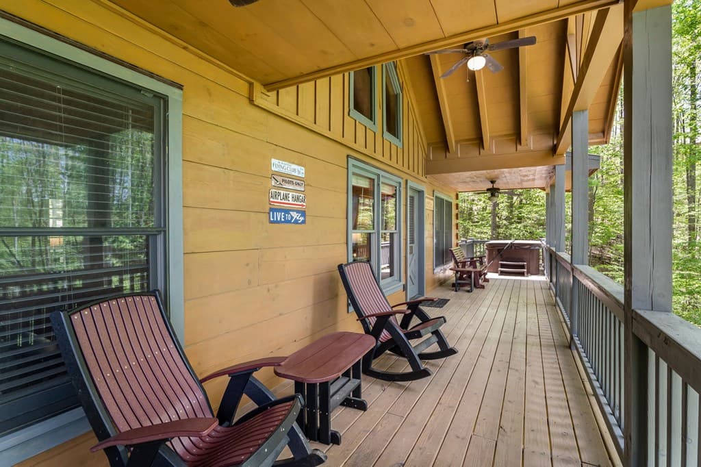 431 Little Bushy Head Road, Blue Ridge GA 30513 - Photo