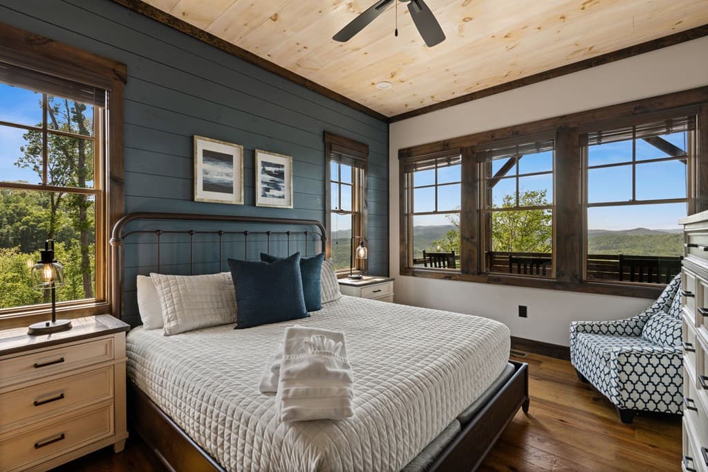 802 Overlook Drive, Blue Ridge GA 30513 - Photo