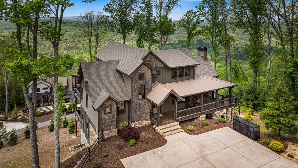 802 Overlook Drive, Blue Ridge GA 30513 - Photo