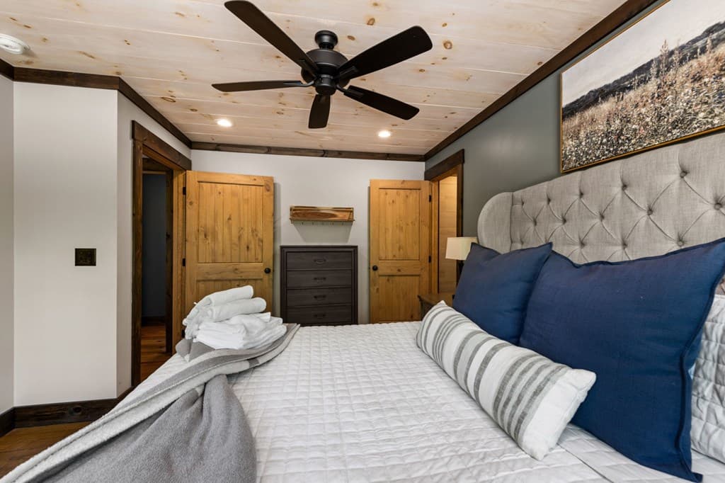 802 Overlook Drive, Blue Ridge GA 30513 - Photo