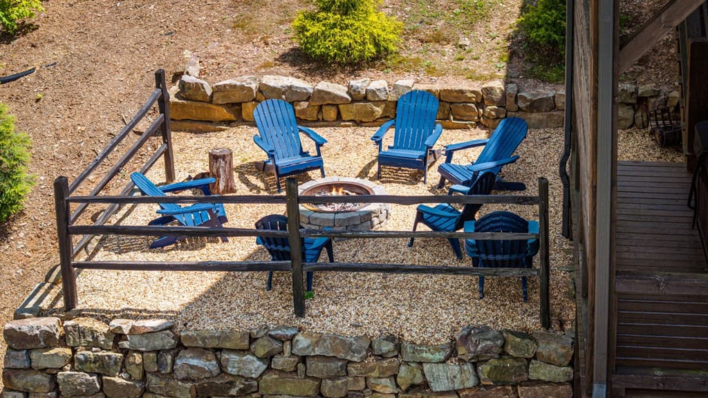 802 Overlook Drive, Blue Ridge GA 30513 - Photo