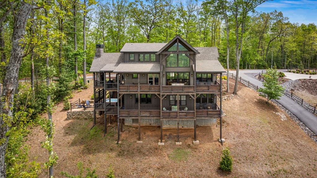 802 Overlook Drive, Blue Ridge GA 30513 - Photo