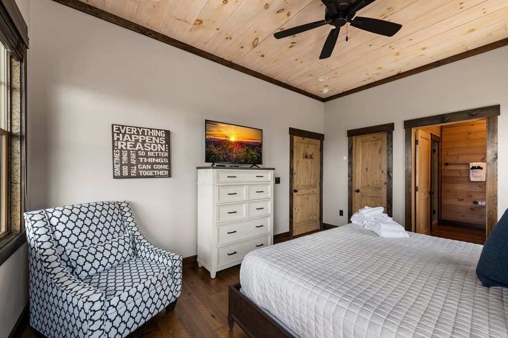802 Overlook Drive, Blue Ridge GA 30513 - Photo