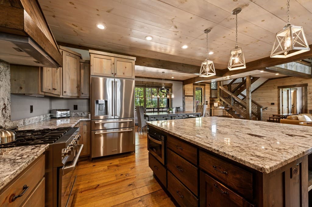 802 Overlook Drive, Blue Ridge GA 30513 - Photo