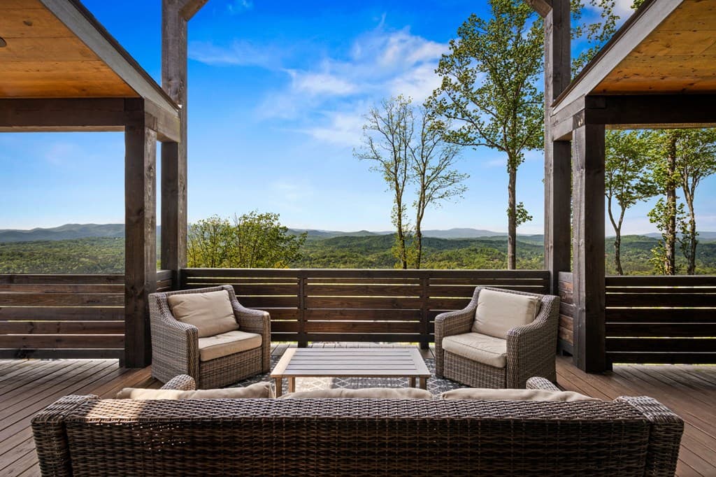 802 Overlook Drive, Blue Ridge GA 30513 - Photo