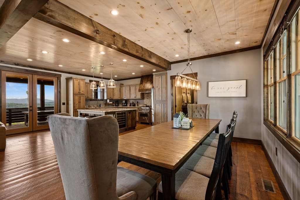 802 Overlook Drive, Blue Ridge GA 30513 - Photo
