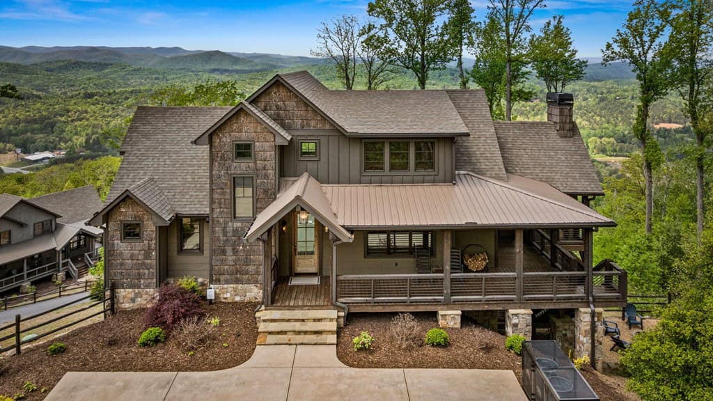 802 Overlook Drive, Blue Ridge GA 30513 - Photo