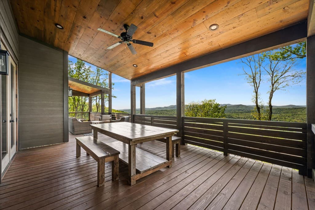 802 Overlook Drive, Blue Ridge GA 30513 - Photo