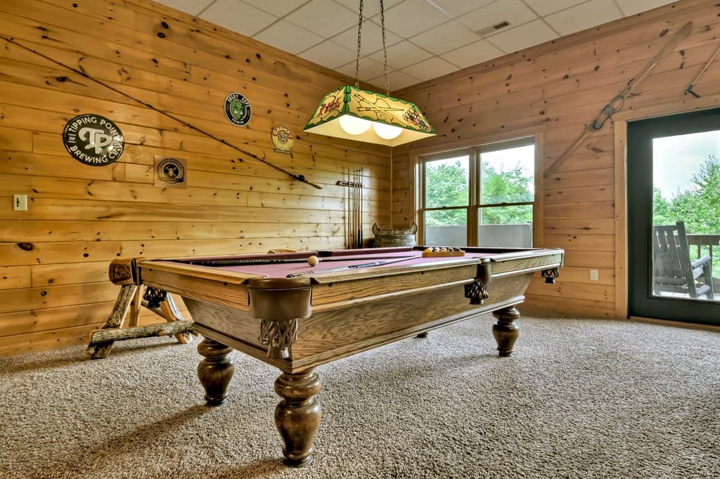 572 Sunrock Mountain Trc, Blue Ridge GA 30513 - Photo