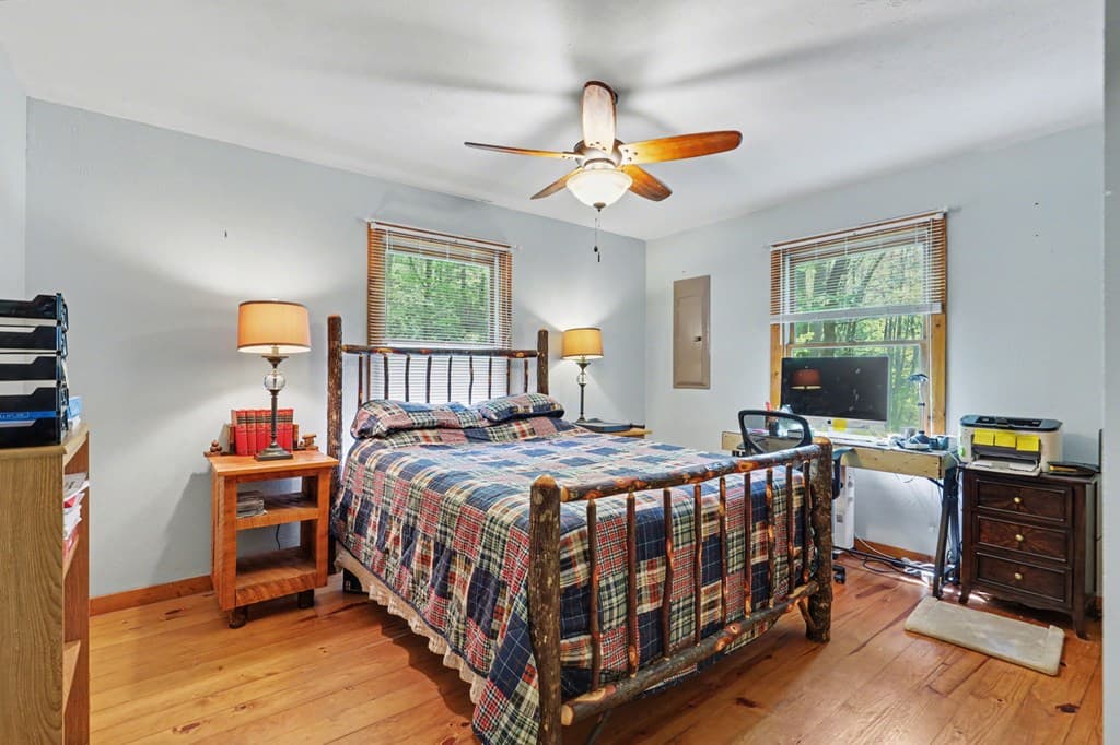 8 Stoney Brook Trail, Hayesville NC 28904 - Photo