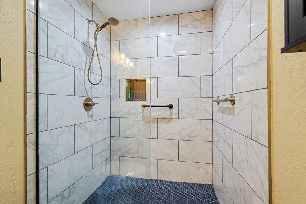 8 Stoney Brook Trail, Hayesville NC 28904 - Photo