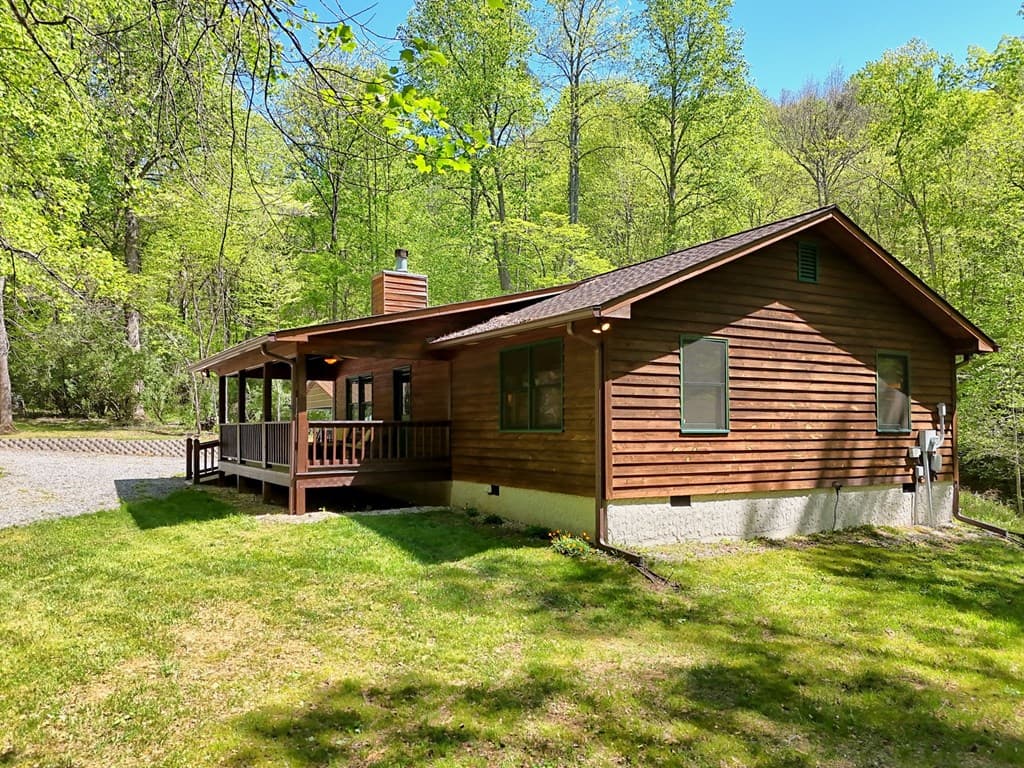 8 Stoney Brook Trail, Hayesville NC 28904 - Photo