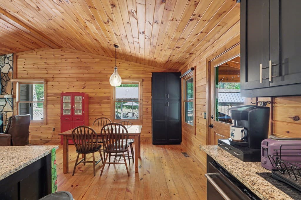 8 Stoney Brook Trail, Hayesville NC 28904 - Photo