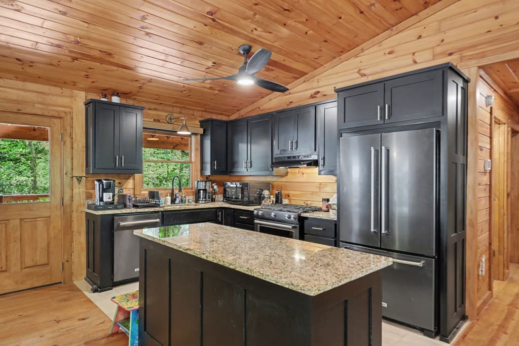 8 Stoney Brook Trail, Hayesville NC 28904 - Photo