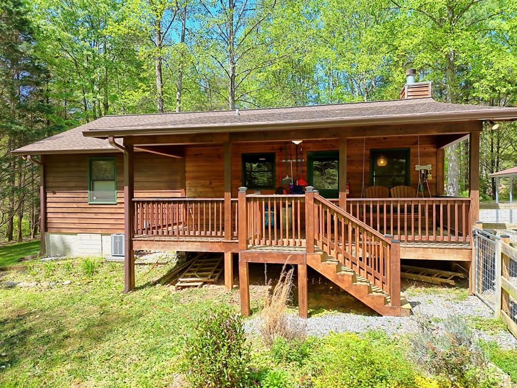 8 Stoney Brook Trail, Hayesville NC 28904 - Photo