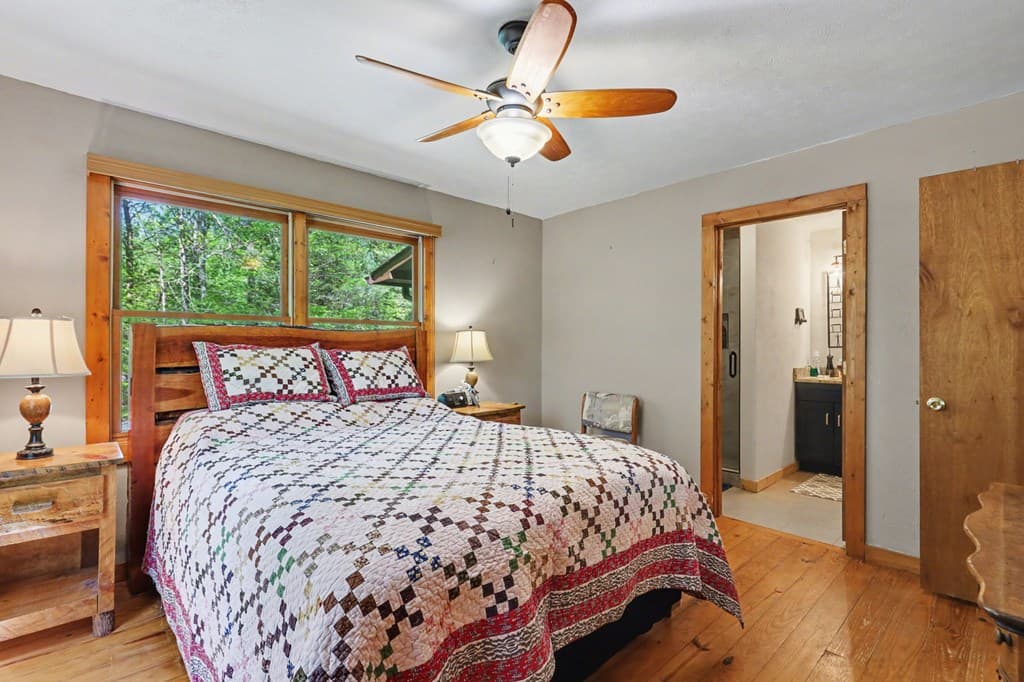 8 Stoney Brook Trail, Hayesville NC 28904 - Photo