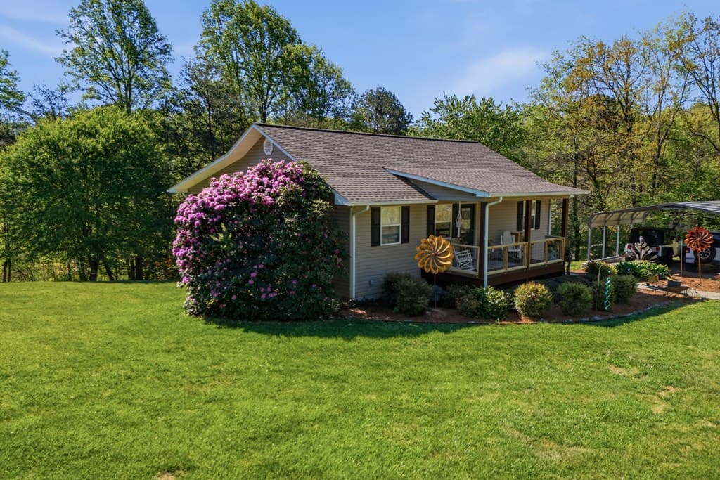 68 West Vineyard, Hayesville NC 28904 - Photo