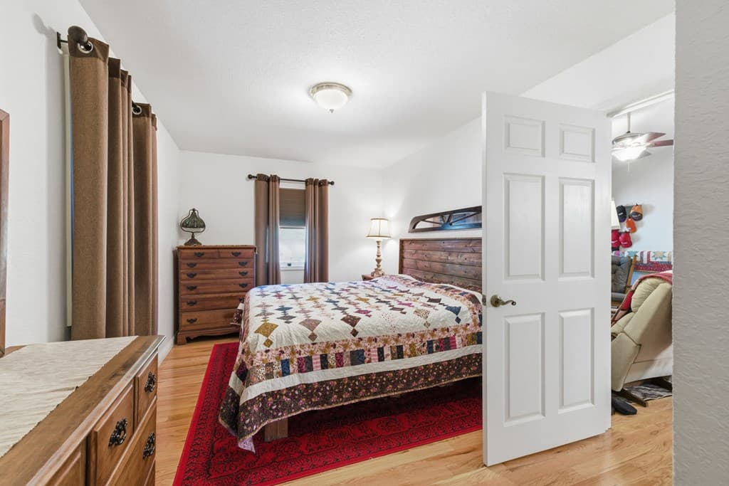 68 West Vineyard, Hayesville NC 28904 - Photo
