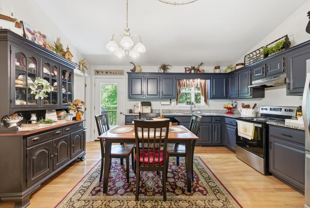 68 West Vineyard, Hayesville NC 28904 - Photo