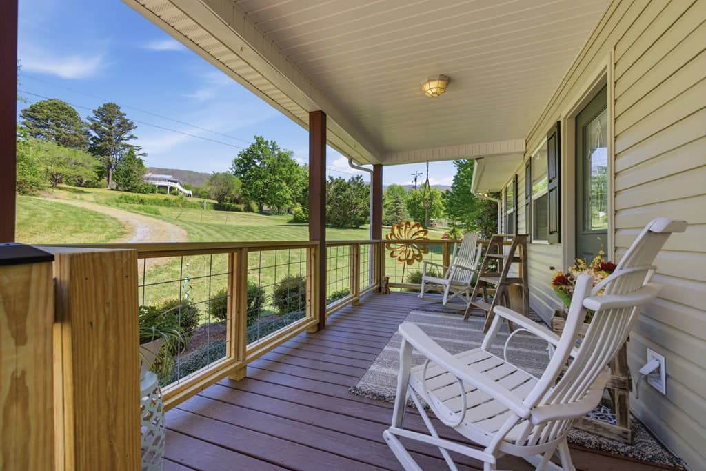 68 West Vineyard, Hayesville NC 28904 - Photo