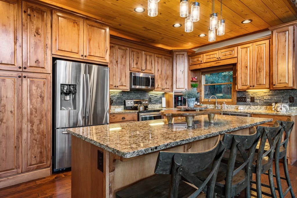 904 Raccoon Road, Blue Ridge GA 30513 - Photo