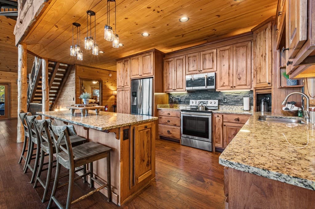 904 Raccoon Road, Blue Ridge GA 30513 - Photo