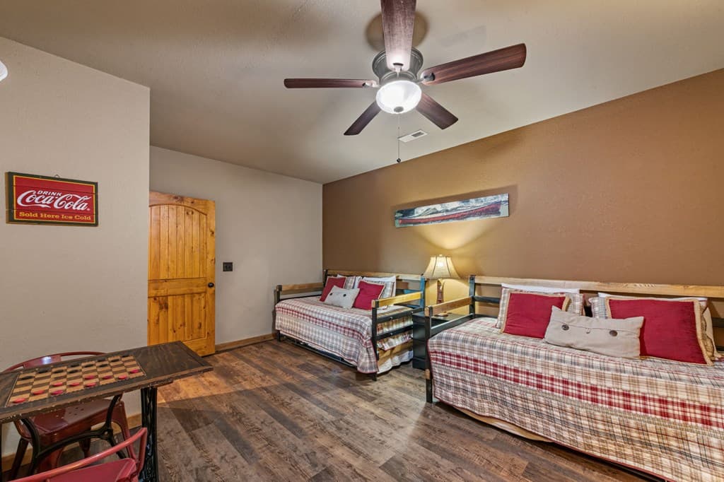 904 Raccoon Road, Blue Ridge GA 30513 - Photo