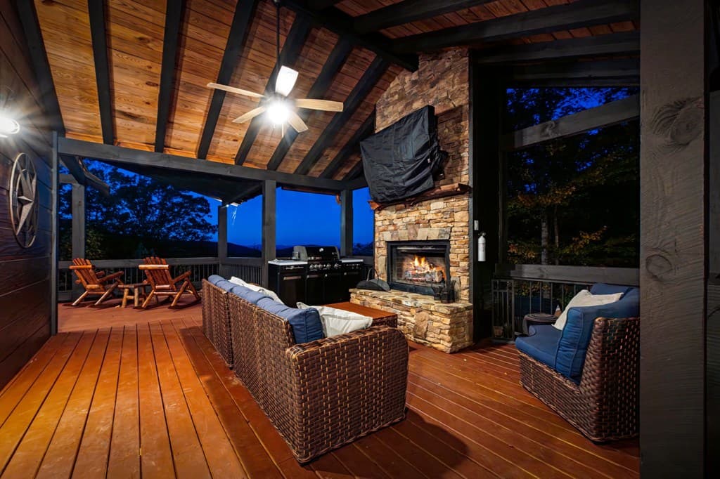 904 Raccoon Road, Blue Ridge GA 30513 - Photo
