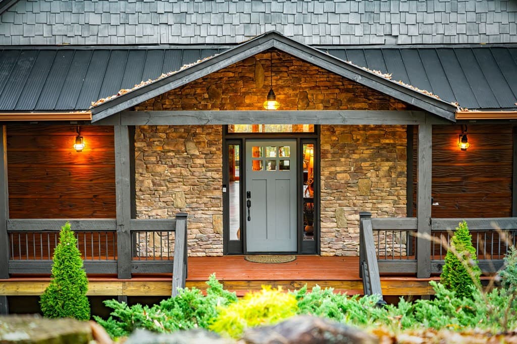 904 Raccoon Road, Blue Ridge GA 30513 - Photo