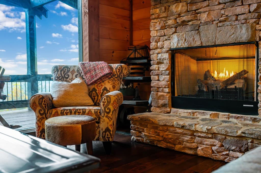904 Raccoon Road, Blue Ridge GA 30513 - Photo