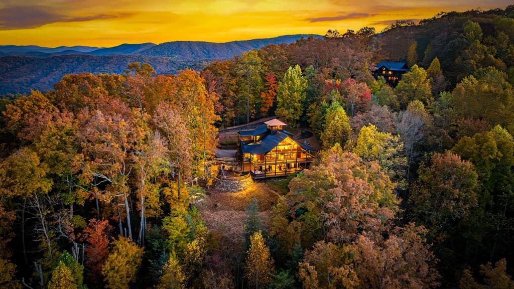 904 Raccoon Road, Blue Ridge GA 30513 - Photo