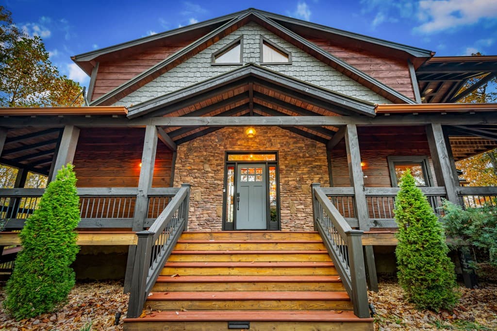 904 Raccoon Road, Blue Ridge GA 30513 - Photo