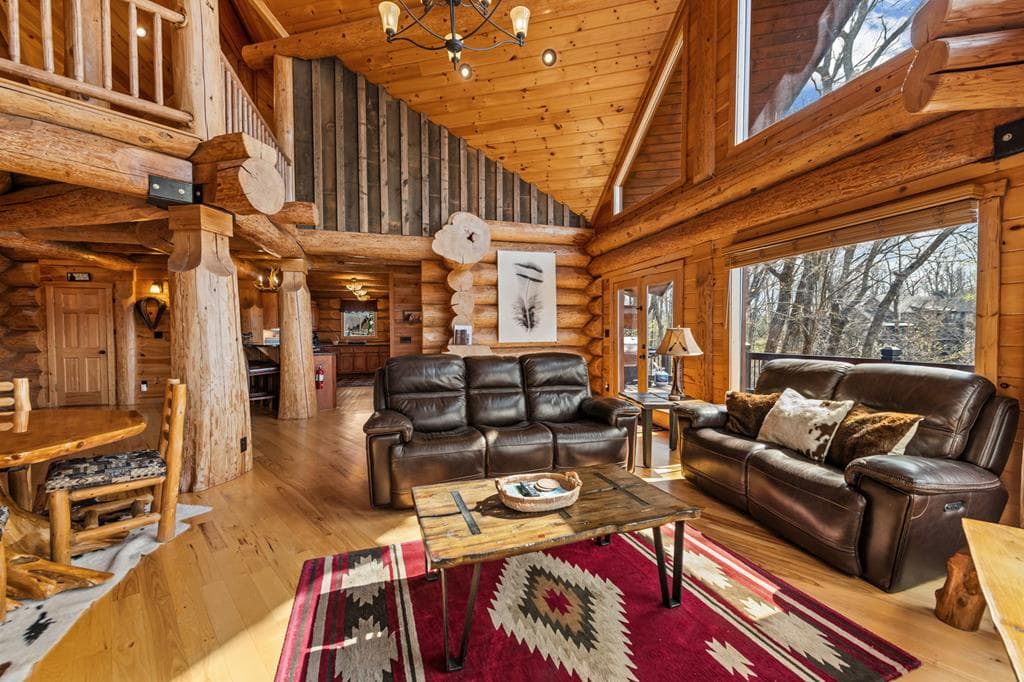 602 Overlook Drive, Blue Ridge GA 30513 - Photo