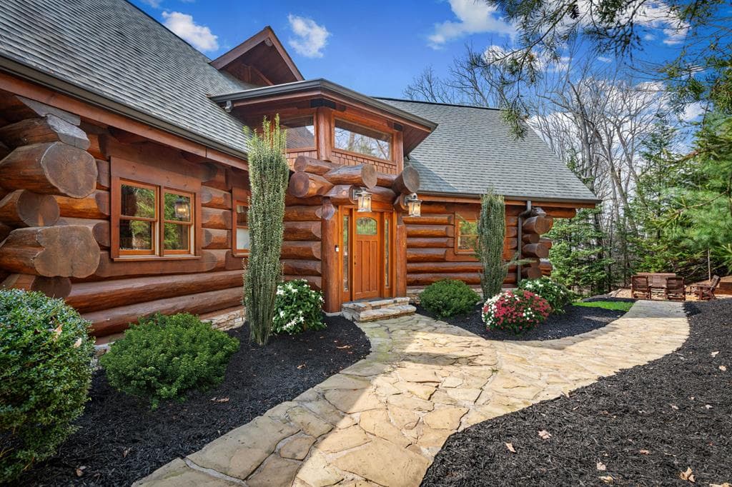602 Overlook Drive, Blue Ridge GA 30513 - Photo