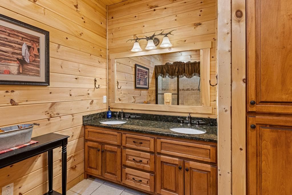 602 Overlook Drive, Blue Ridge GA 30513 - Photo