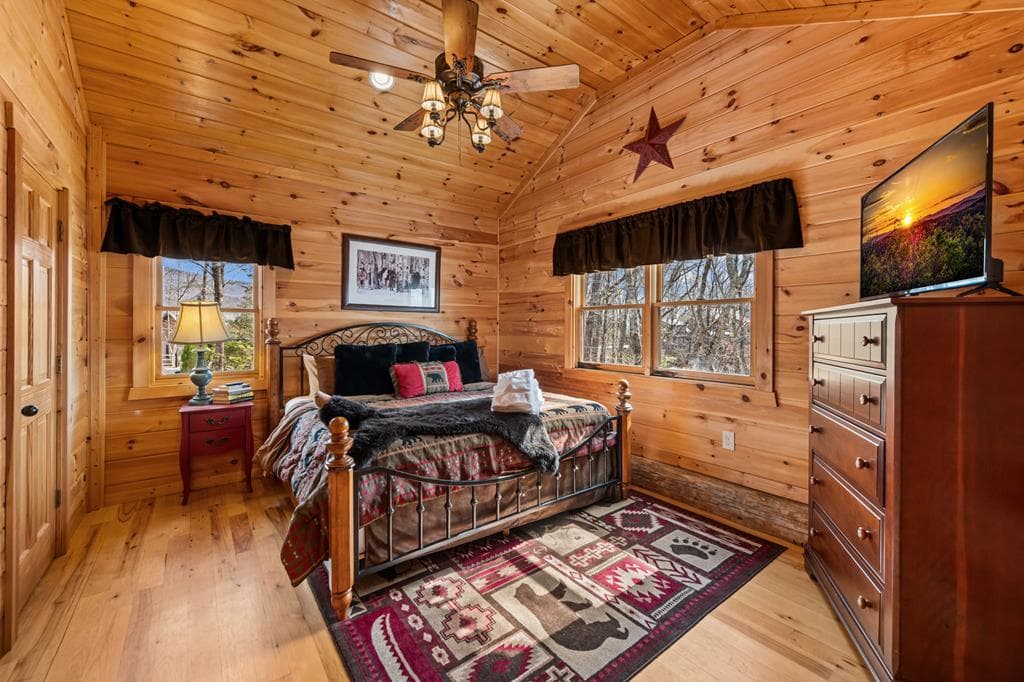 602 Overlook Drive, Blue Ridge GA 30513 - Photo