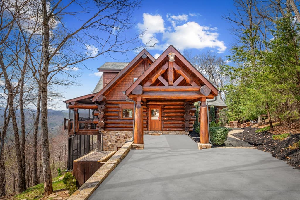 602 Overlook Drive, Blue Ridge GA 30513 - Photo