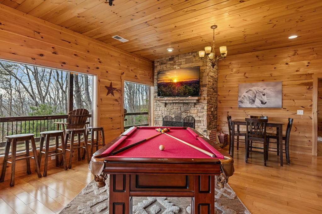 602 Overlook Drive, Blue Ridge GA 30513 - Photo