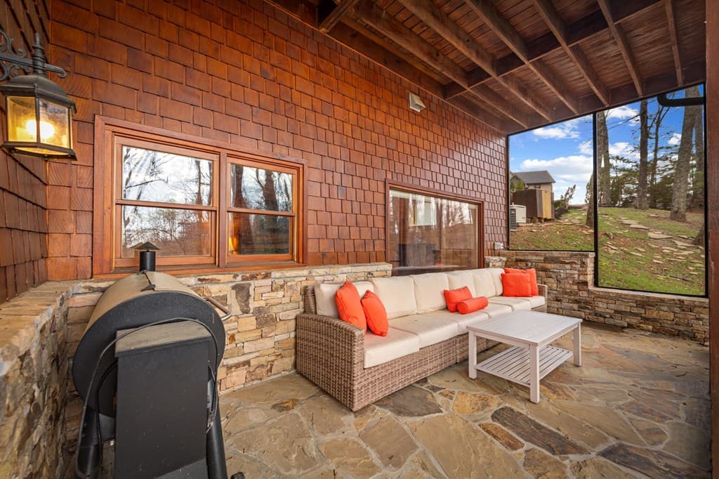 602 Overlook Drive, Blue Ridge GA 30513 - Photo