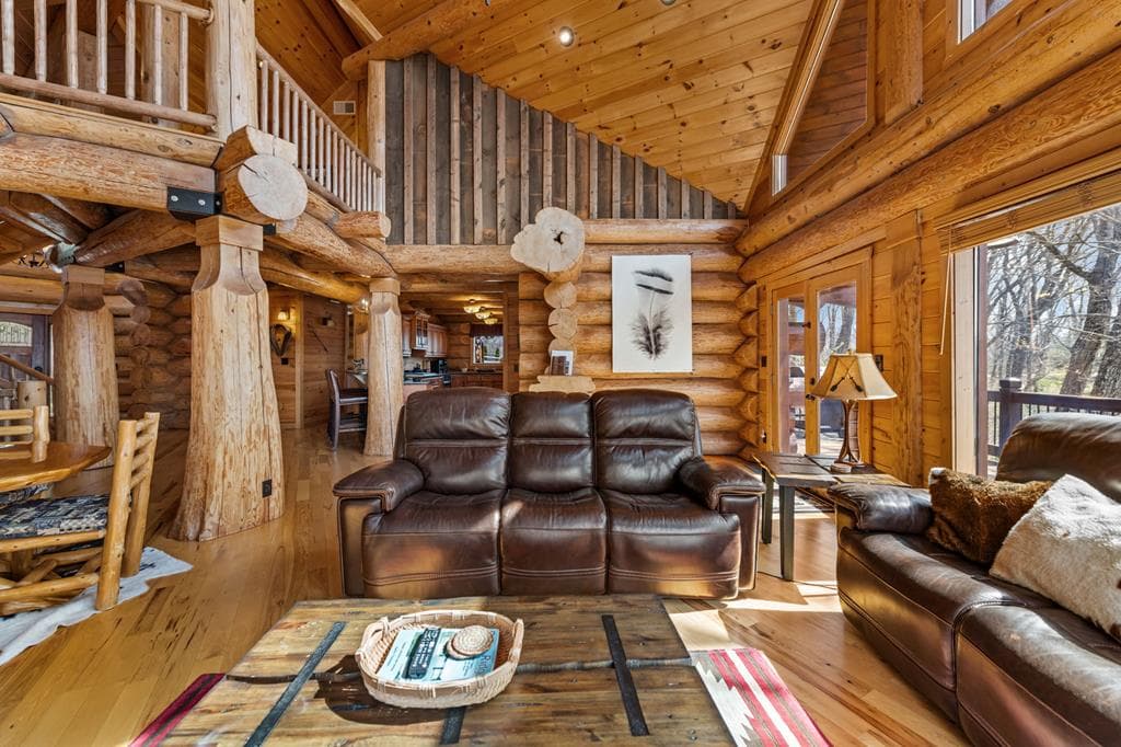 602 Overlook Drive, Blue Ridge GA 30513 - Photo
