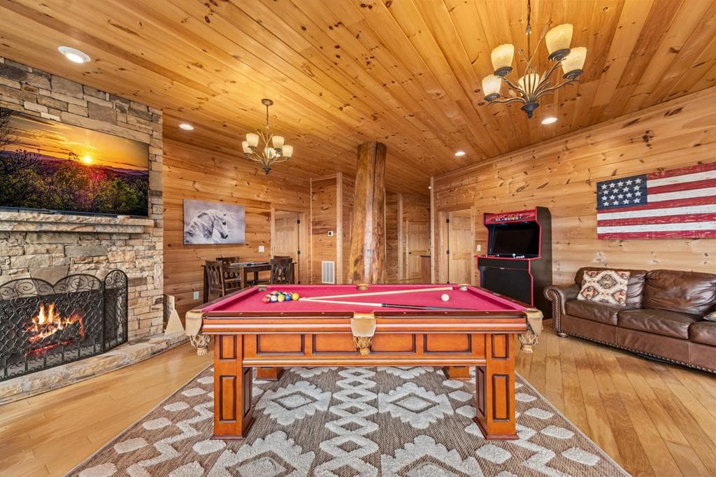 602 Overlook Drive, Blue Ridge GA 30513 - Photo