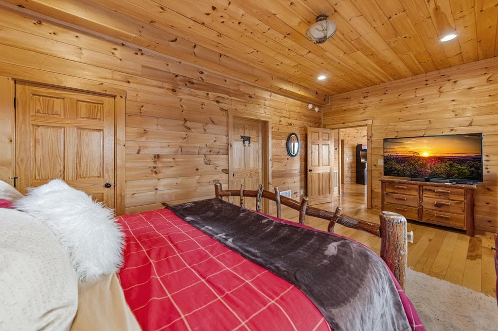 602 Overlook Drive, Blue Ridge GA 30513 - Photo