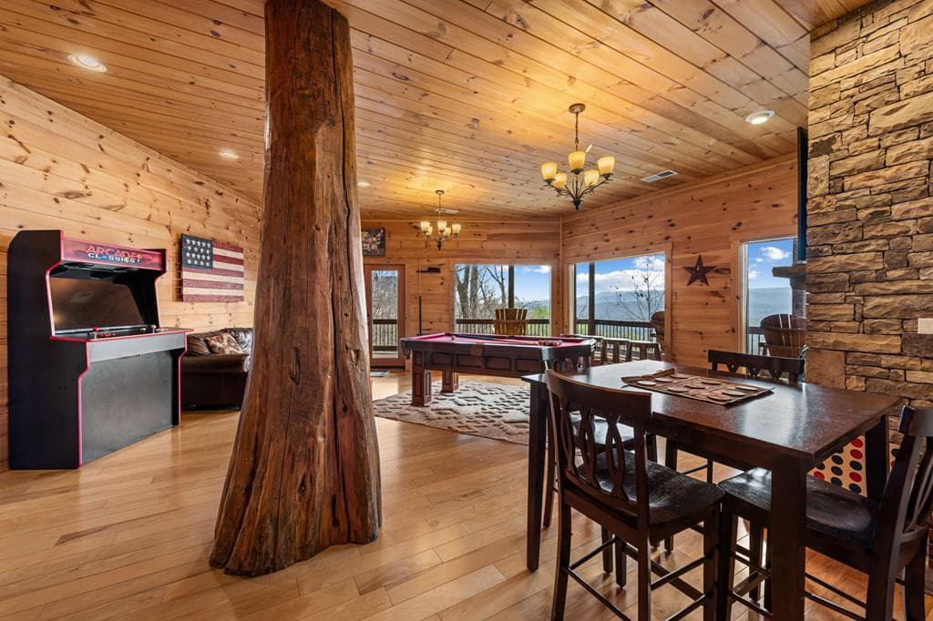 602 Overlook Drive, Blue Ridge GA 30513 - Photo