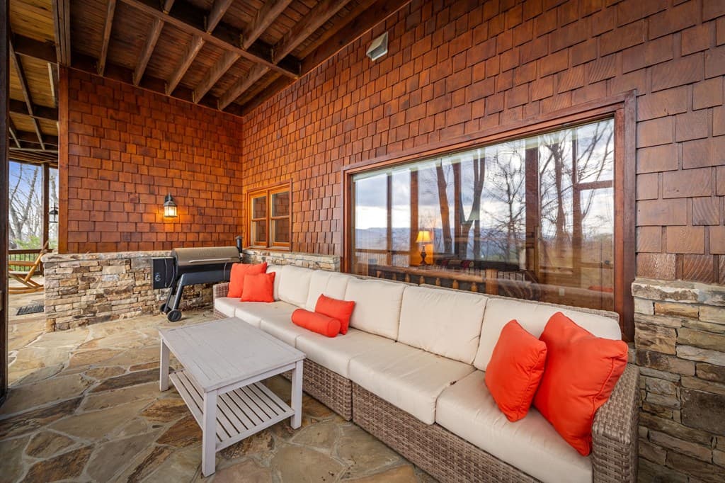 602 Overlook Drive, Blue Ridge GA 30513 - Photo