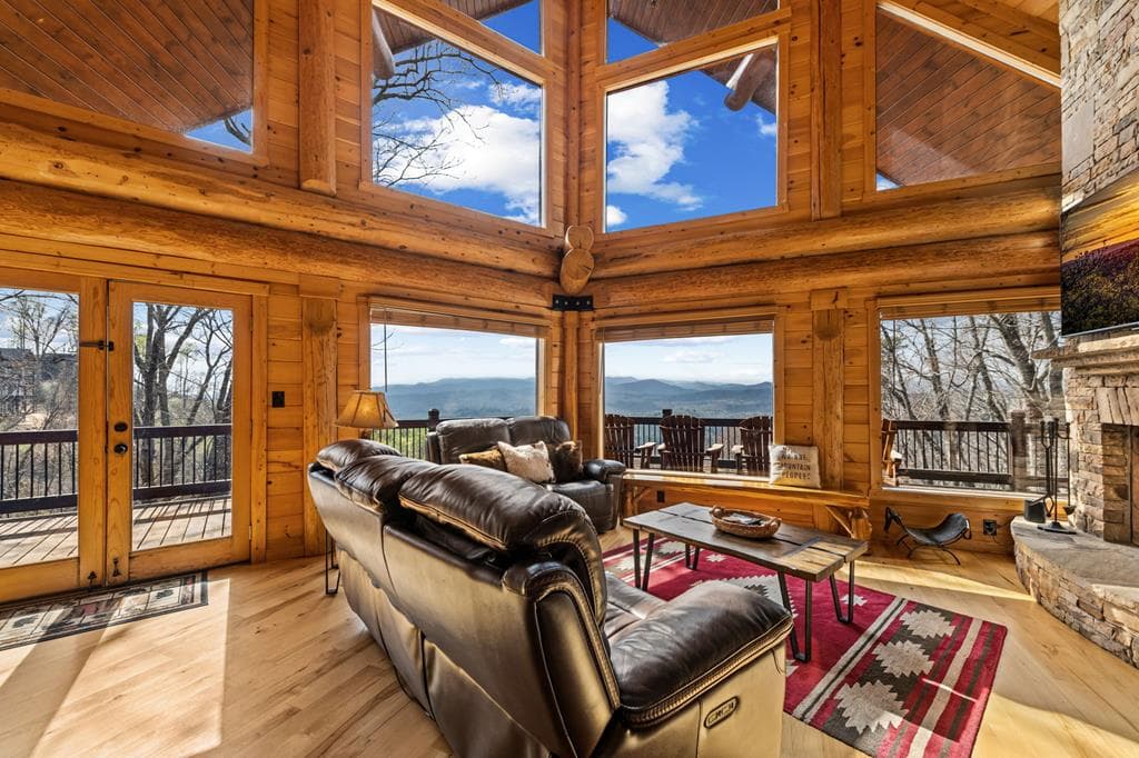 602 Overlook Drive, Blue Ridge GA 30513 - Photo