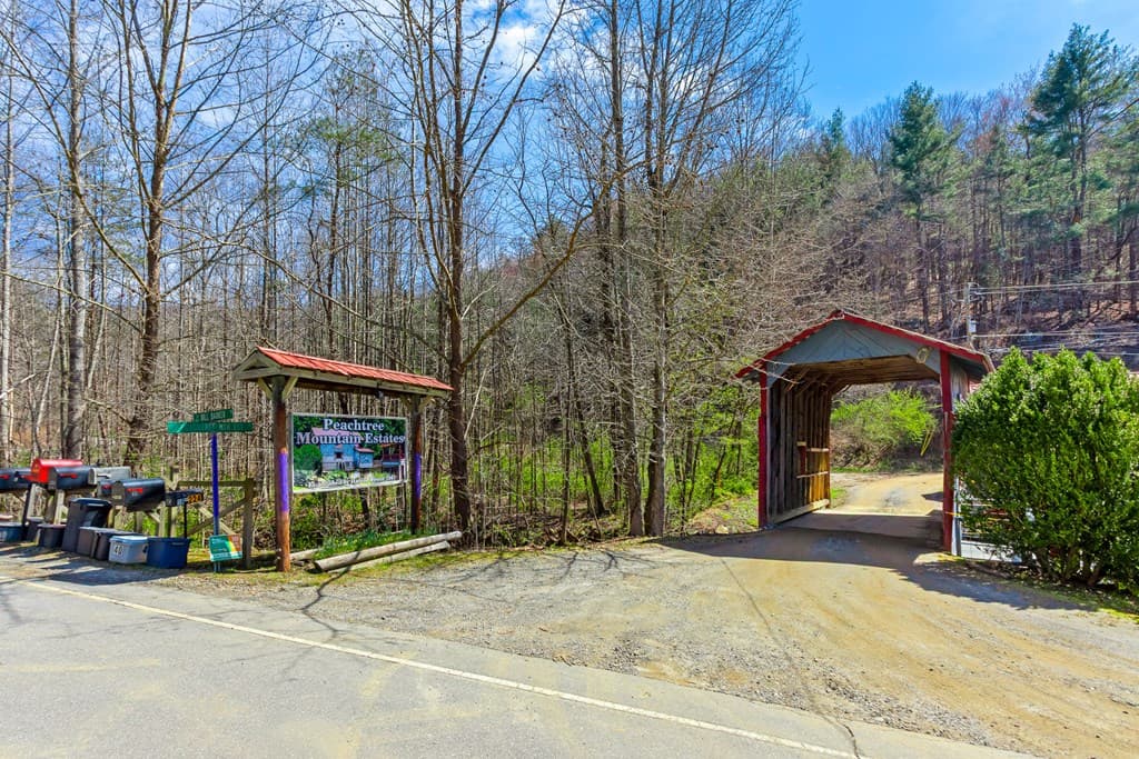 285 Peachtree Mtn Estate, Murphy NC 28906 - Photo