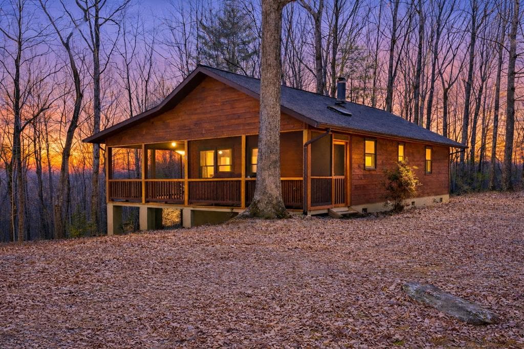 95 Laurel Cove Terrace, Murphy NC 28906 - Primary photo