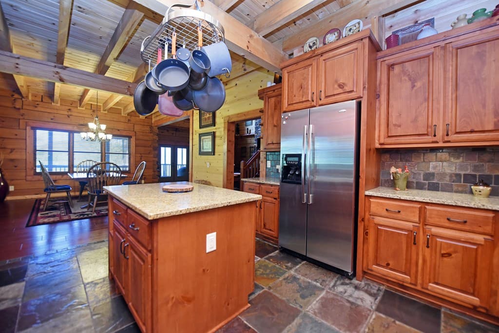 327 Prospectors Pass, Ellijay GA 30536 - Photo