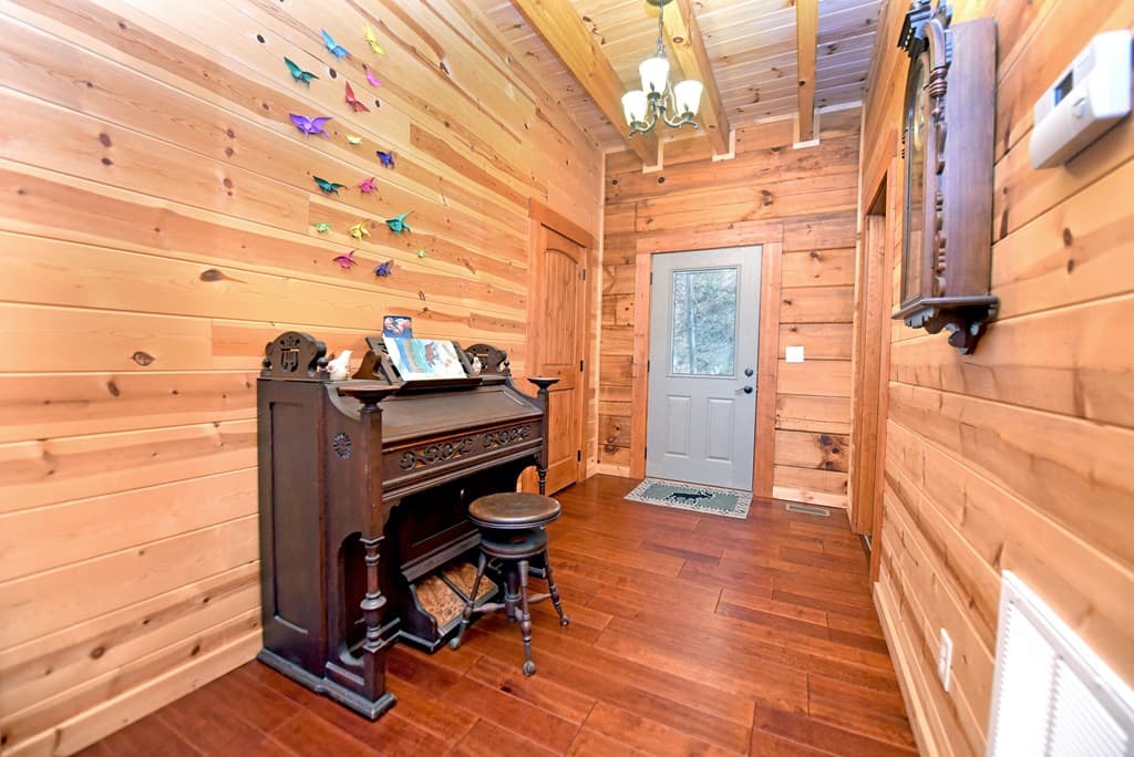 327 Prospectors Pass, Ellijay GA 30536 - Photo