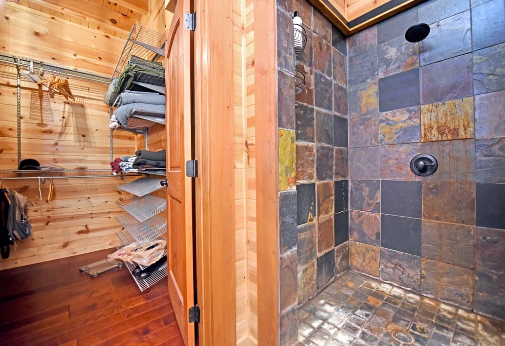 327 Prospectors Pass, Ellijay GA 30536 - Photo